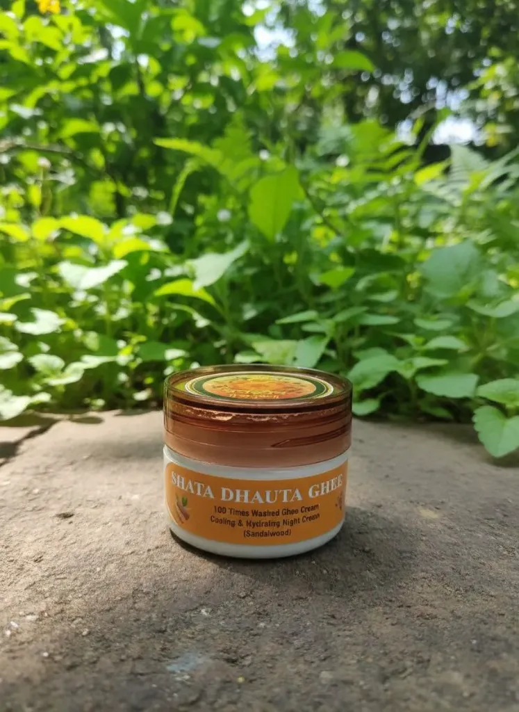 Satdhaut ghrit moisturizer cream (sandal wood fragrance)